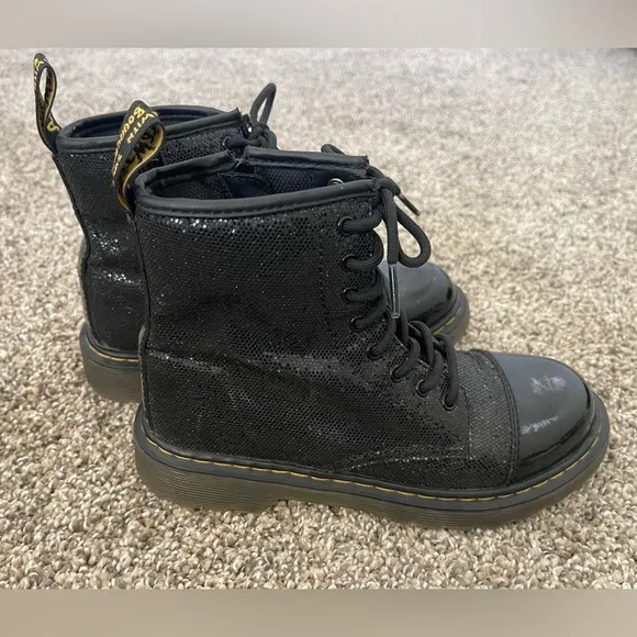 Youth Little Girl’s Doc Dr. Martens Pooch Black Sparkly Combat Boots Size 3