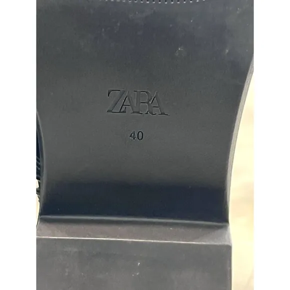 Zara Black Knee High Leather Riding Boots Size US 9 EUR 40 Round Toe 1012/410