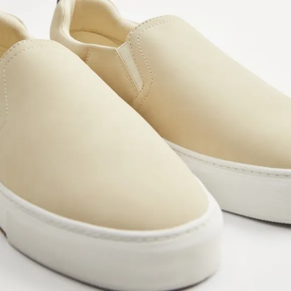 ZARA CONTRAST SOLE SNEAKERS SZ 12