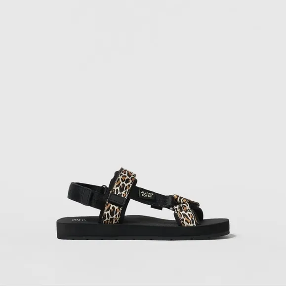 Zara KIDS/ ANIMAL PRINT SANDALS  blogger favorite