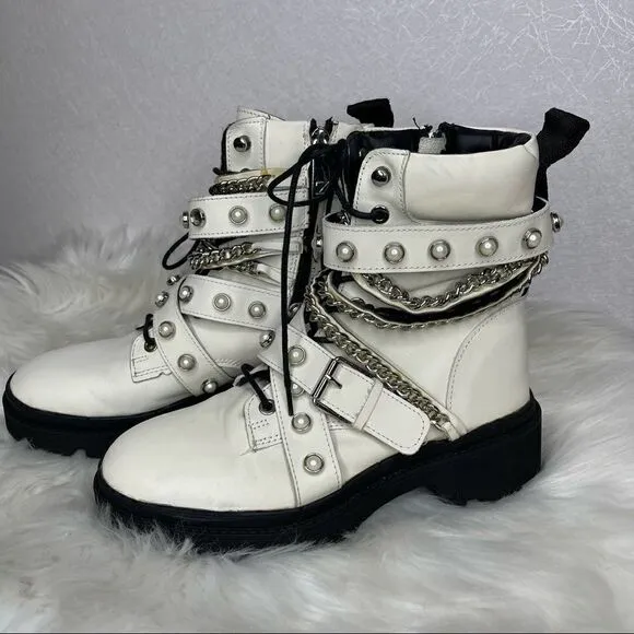𝅺ZARA Leather Pearl and Chain Moto Combat Boots White 37