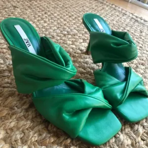 Zara Ruched Strap Heeled Sandals. Size 39