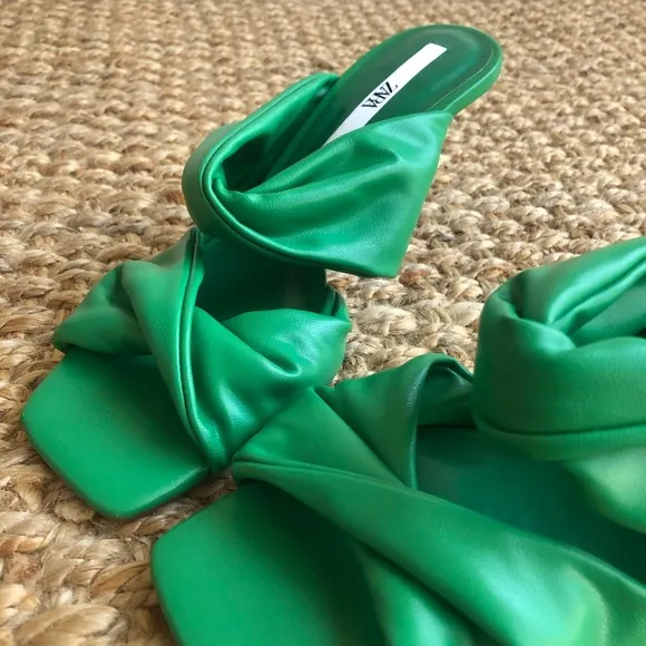 Zara Ruched Strap Heeled Sandals. Size 39