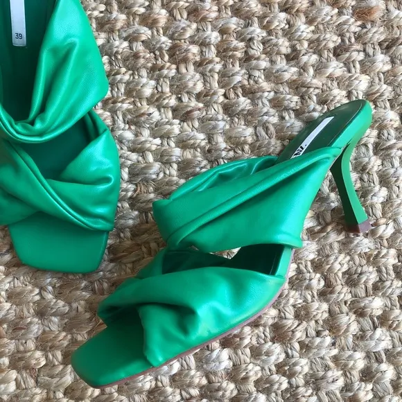 Zara Ruched Strap Heeled Sandals. Size 39
