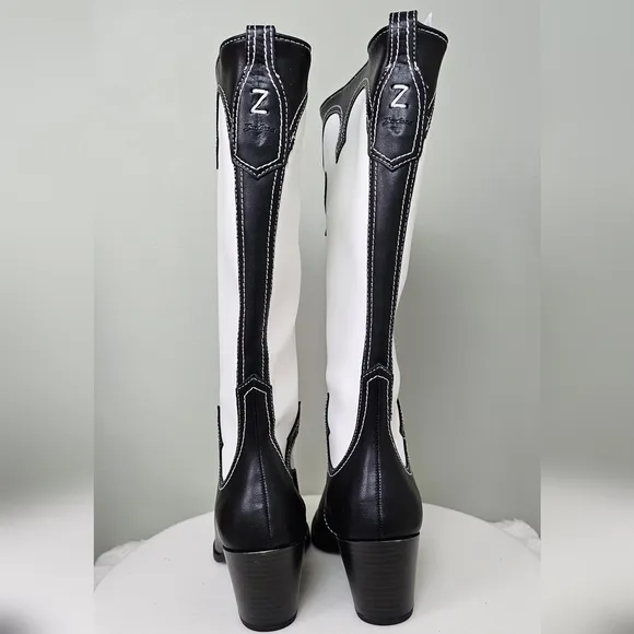 Zodiac Womens Dawson Western Tall Cowboy Pull-on Boots in Black &amp; White